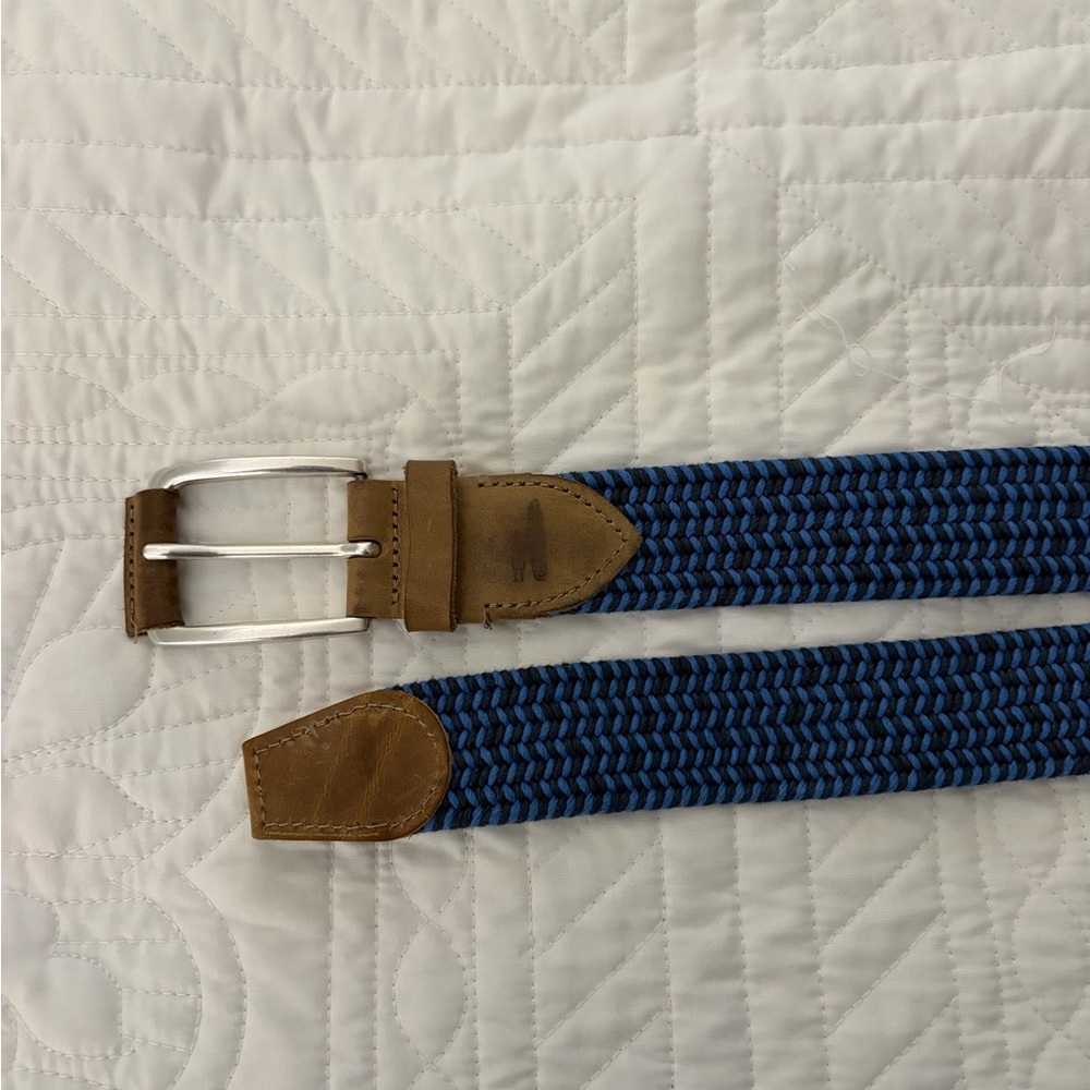 Johnnie O Men's Twilight blue Medium cotton stretch belt